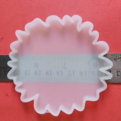 Small Round Uneven Edges