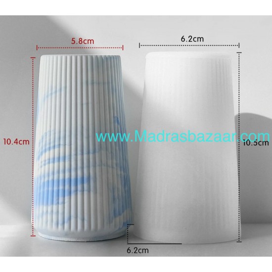 Ribbed Flower Vase Mold