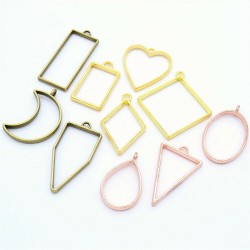 Assorted Geometric Hollow bezel