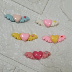 Color heart wing