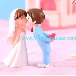 Wedding Kissing Couple