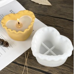 Heart with Wavy Edge Cup Mold