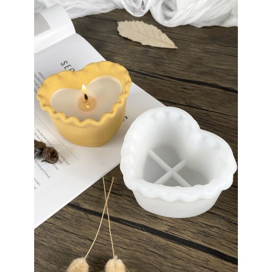 Heart with Wavy Edge Cup Mold