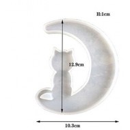 Crescent Cat