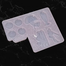 Cricket Mold
