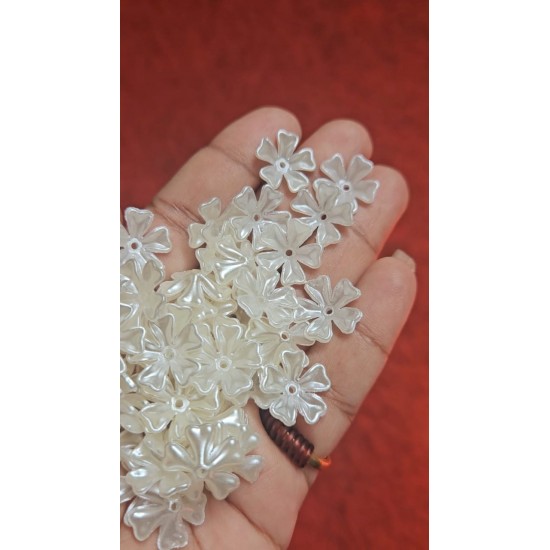 Pearl Resin Flower Flatback 1