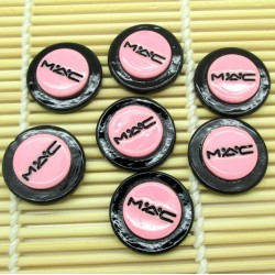 MAC eye shadow 