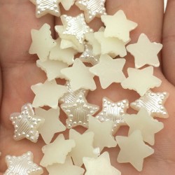Dotted pearl star
