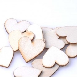 Natural wooden Heart 
