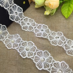 White Embroidered Lace Trim Flower