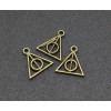 Retro style triangle Charm