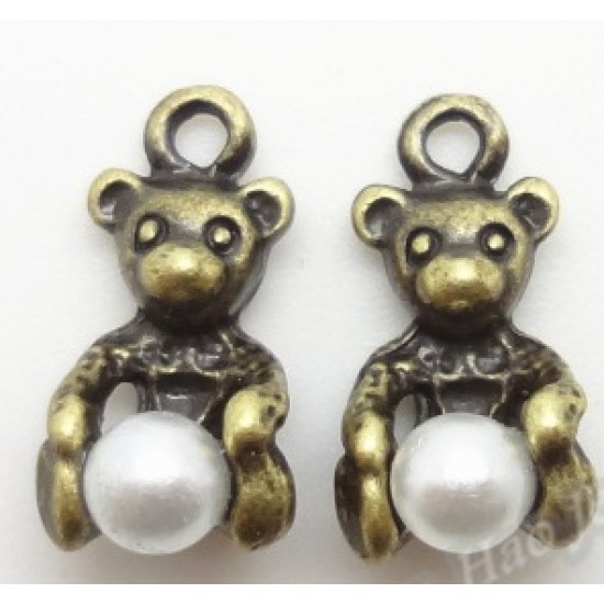 Teddy Bear with Pearl