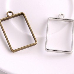 Vintage Box Pendant 