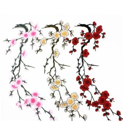 Blossom Flower Applique Clothing Embroidery Patch 