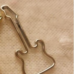 Guitar Shape Bezel